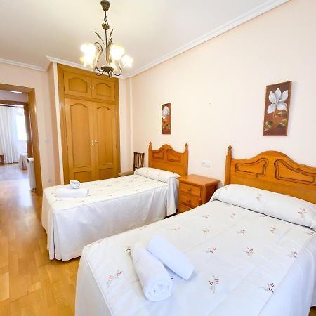 Vivienda Turistica Los Leones Berlanga de Duero Extérieur photo
