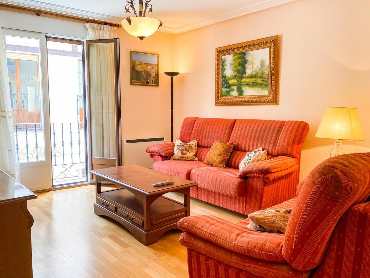 Vivienda Turistica Los Leones Berlanga de Duero Extérieur photo