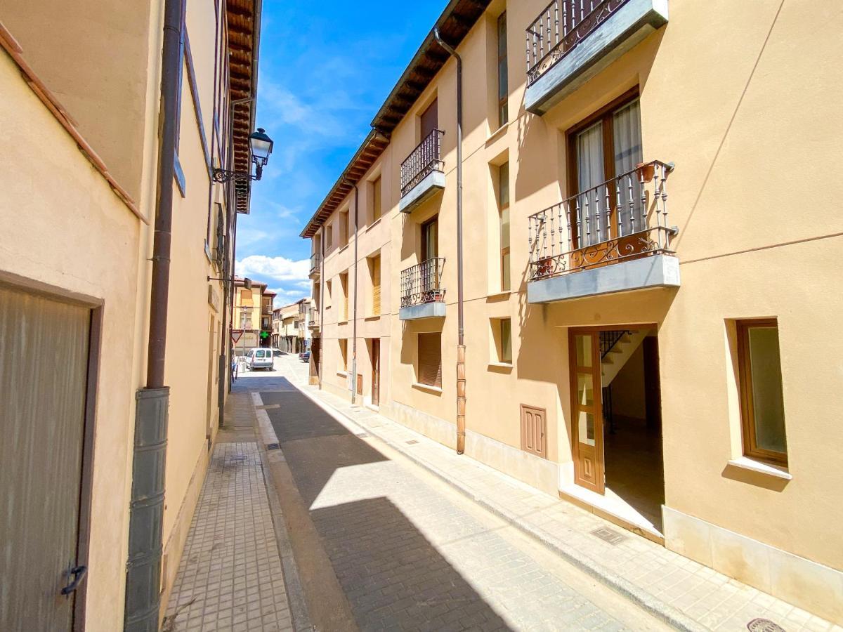 Vivienda Turistica Los Leones Berlanga de Duero Extérieur photo