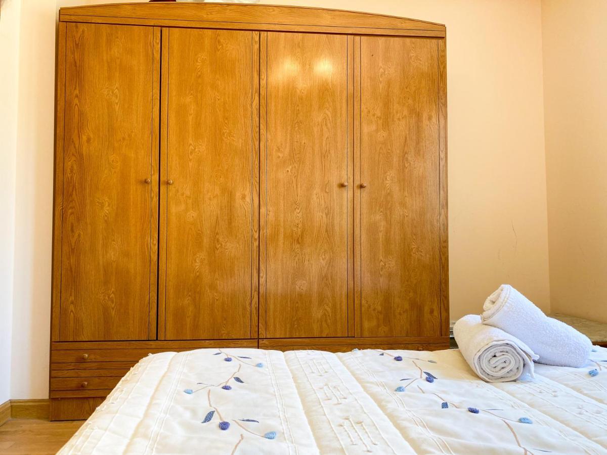 Vivienda Turistica Los Leones Berlanga de Duero Extérieur photo