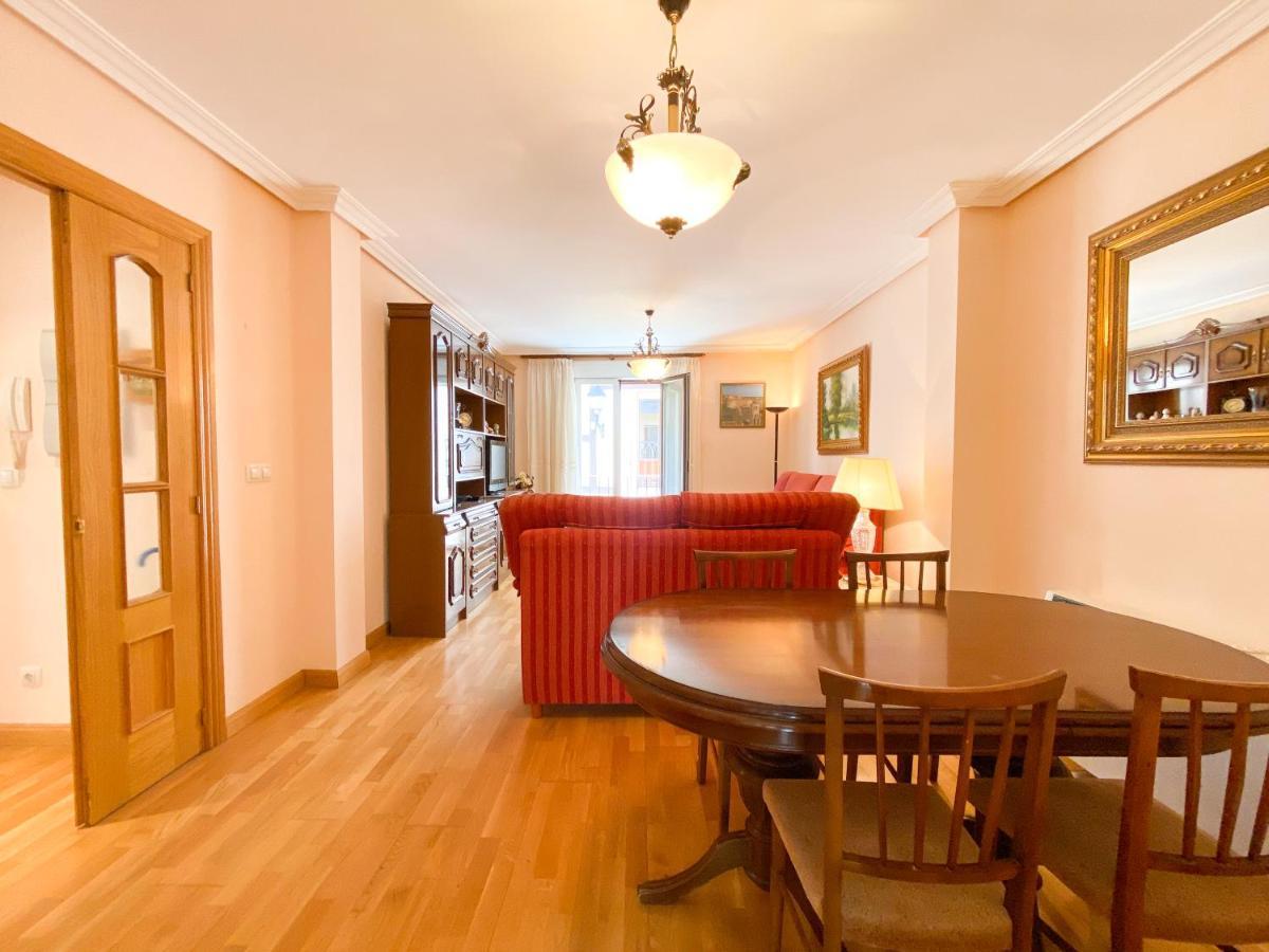 Vivienda Turistica Los Leones Berlanga de Duero Extérieur photo