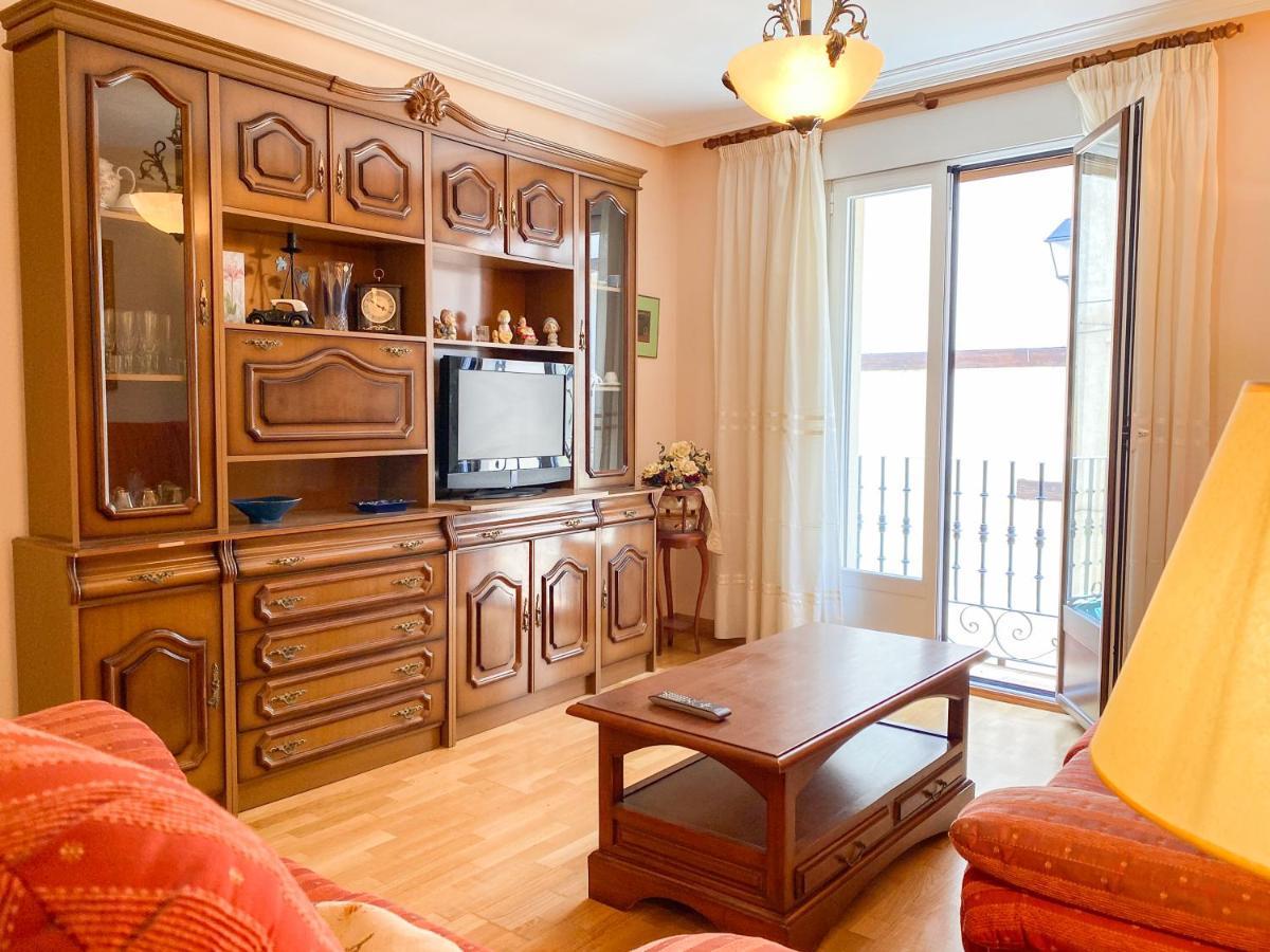 Vivienda Turistica Los Leones Berlanga de Duero Extérieur photo