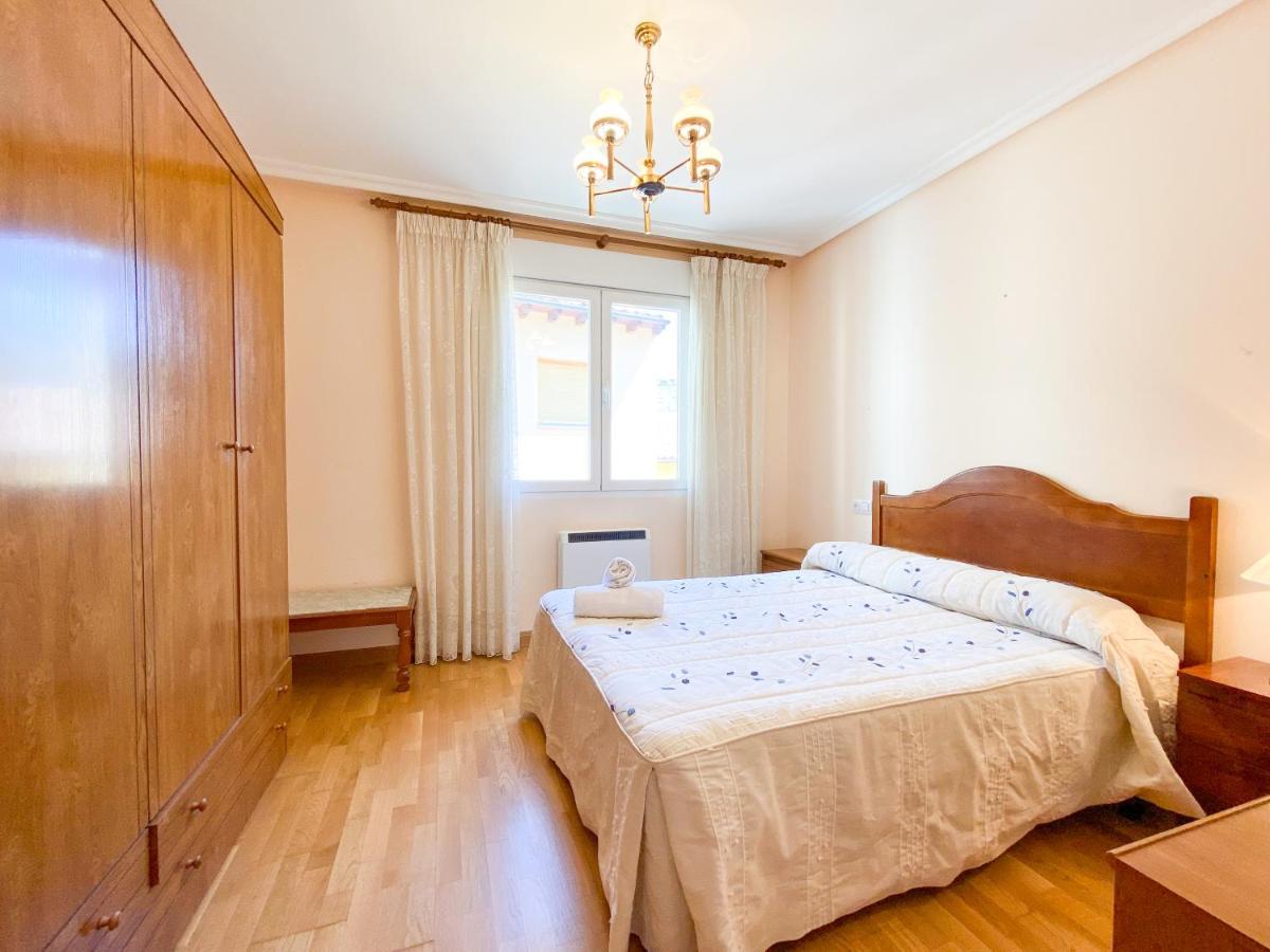 Vivienda Turistica Los Leones Berlanga de Duero Extérieur photo